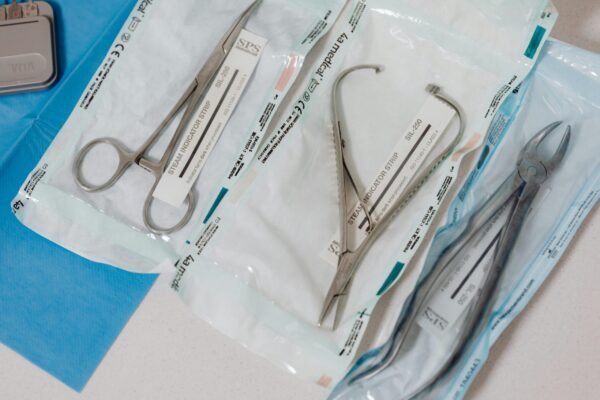 Surgical Scissors 6" (Copy)